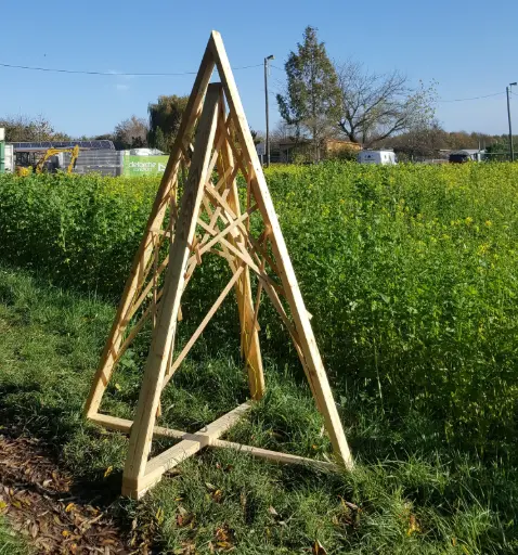 Sapin bois 3D vendu en kit